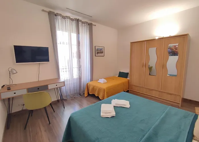 T3 De 140m2 Pour 7 Pers- Extra Centre - A 5 Min A Pied Des Plages - Classe 5 Etoiles - Casa Di Artisti *